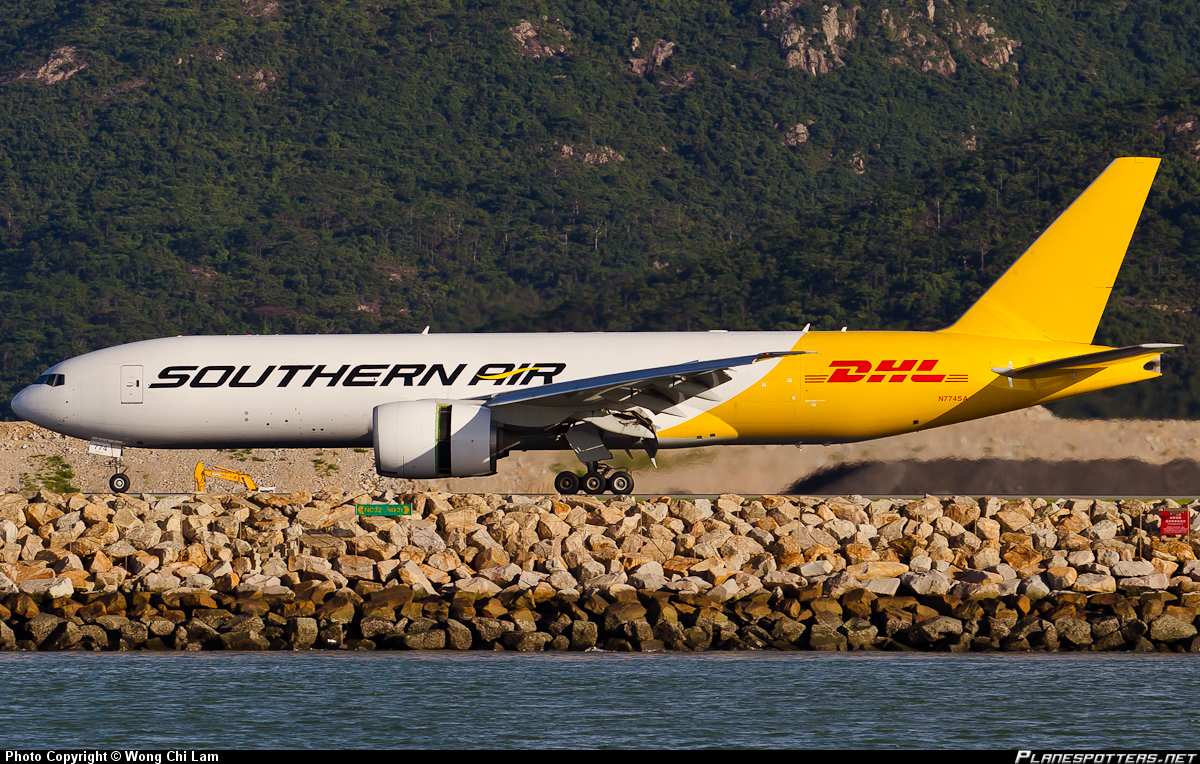 N774SA-Southern-Air-Boeing-777-200_PlanespottersNet_294814